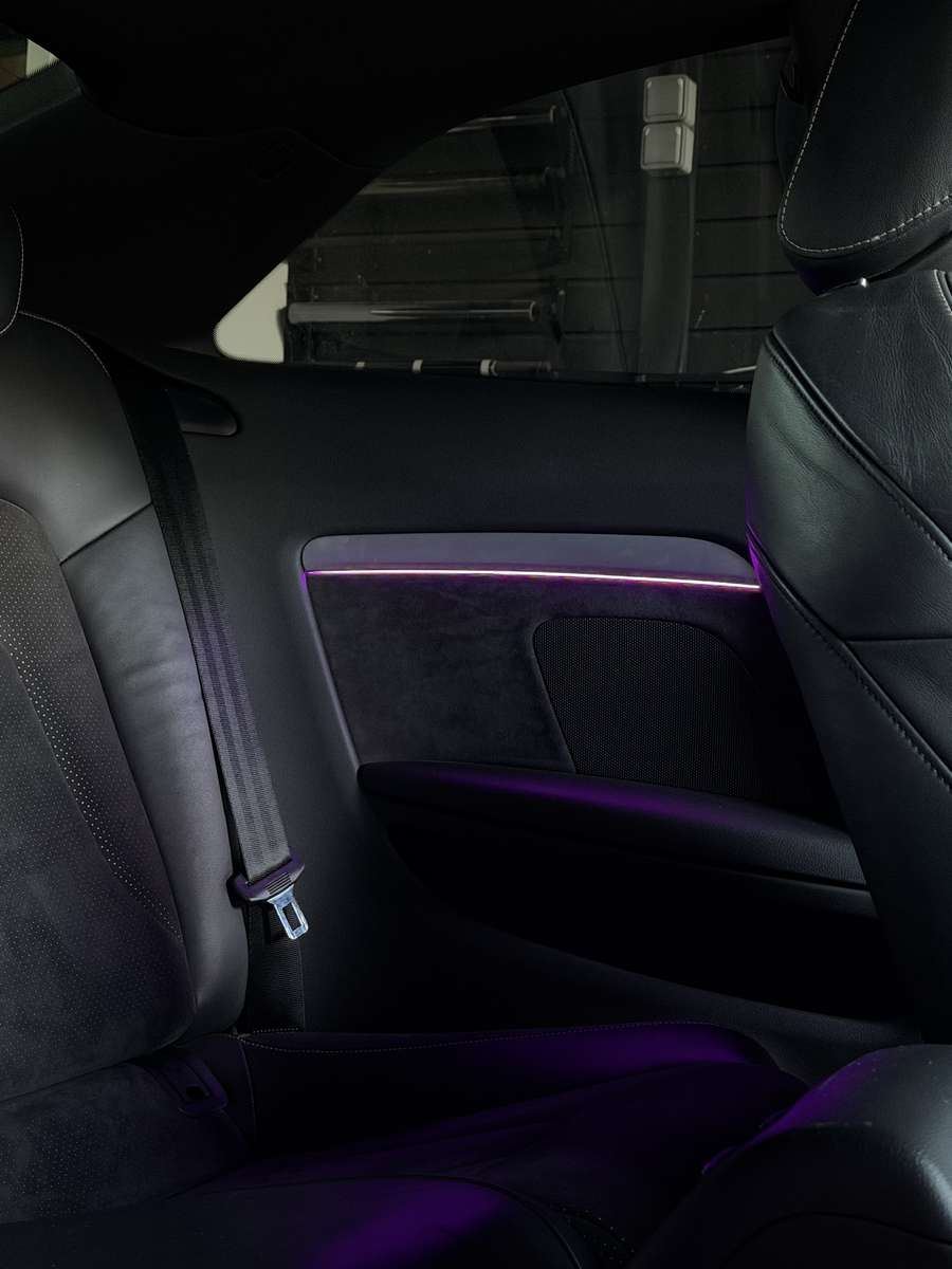 Audi, contre-porte