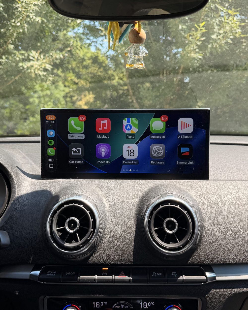 Audi A3 avec un nouvel écran grand format et CarPlay